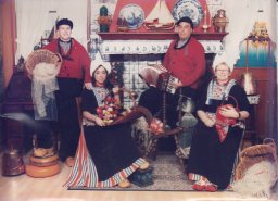 Volendam 2008Voor een grotere weergave en reactie: klik hier
